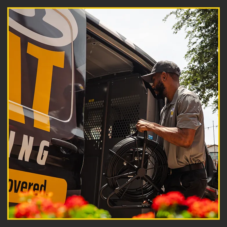 HAT Plumbing, Heating & Air technician in Fort Worth